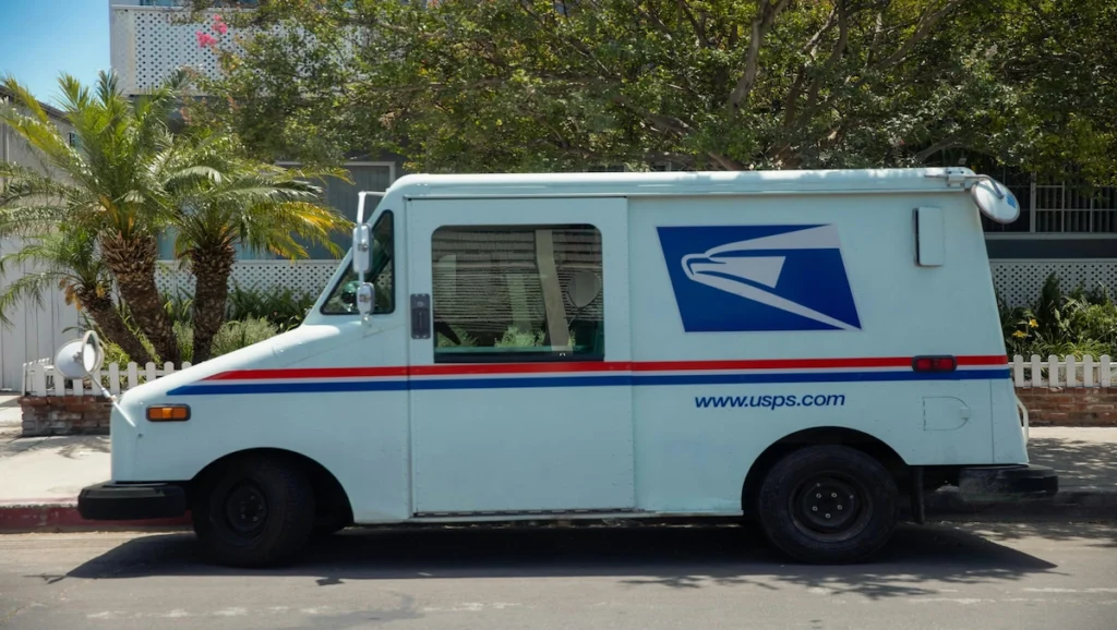 Louis DeJoy, US Postal Service Head, Resigns Amid Scrutiny Over Leadership